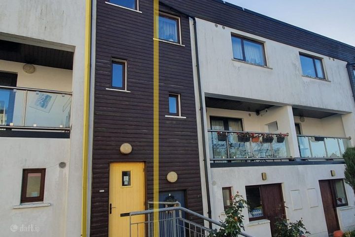 Apartment 12, Summer Haven, Summerhill, Carrick-on-Shannon, Co. Leitrim, N41C821