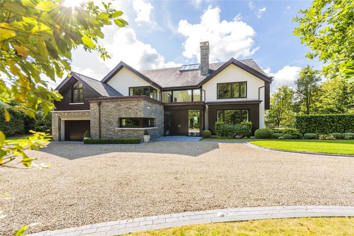 16 The Oakwood, Killeen Castle, Dunsany, Meath