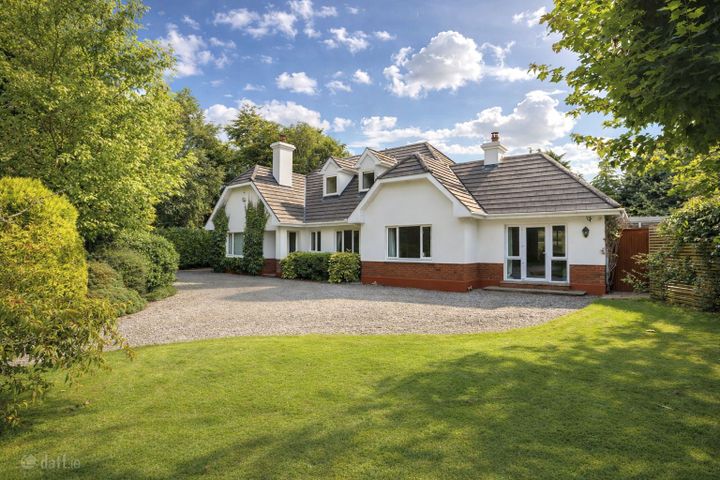 Glenlahan, Stradbally Road, Portlaoise, Co. Laois, R32T9N3