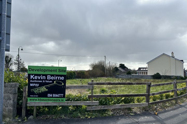 Mount Street, Claremorris, Claremorris, Co. Mayo, F12E7R0
