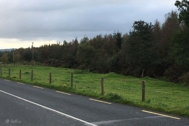 Tinahely Road