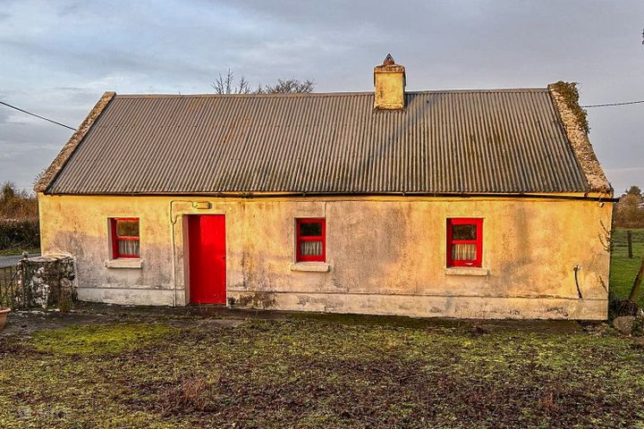 Ummoon, Cloghans Hill, Kilconly, Co. Galway, H54T674