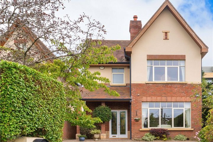 Amberly, 17a Granville Rd, Blackrock, Dublin