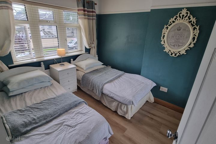 Kingswood Castle, Kingswood, Tallaght, Dublin 24