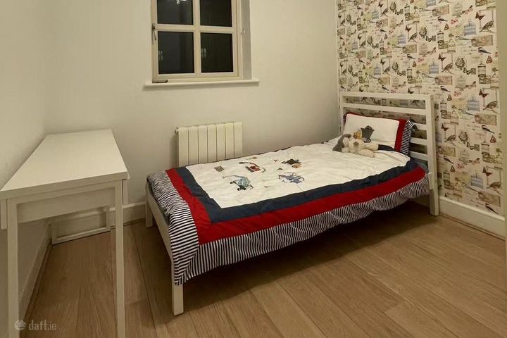 12 Blackglen Heath, Belmont, Dublin 18, Stepaside, Dublin 18