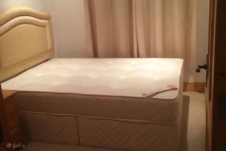 Newcastle Dublin, Newcastle, Co. Dublin