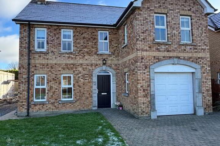 No. 2 Ros Cluain, Carrickmacross, Co. Monaghan, A81KV70