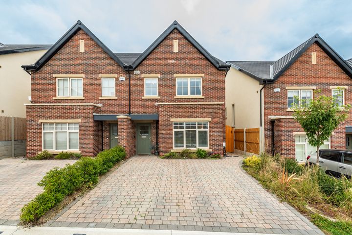 6 The Lane, Coach Road Meadows, Clane, Co Kildare, W91 VX2X