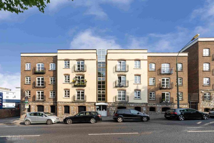 6 Manor Hall, Mount Brown, Kilmainham, Dublin 8