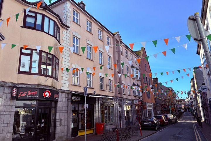 3 Middle Street Court, Middle Street, Galway City, H91PKC0