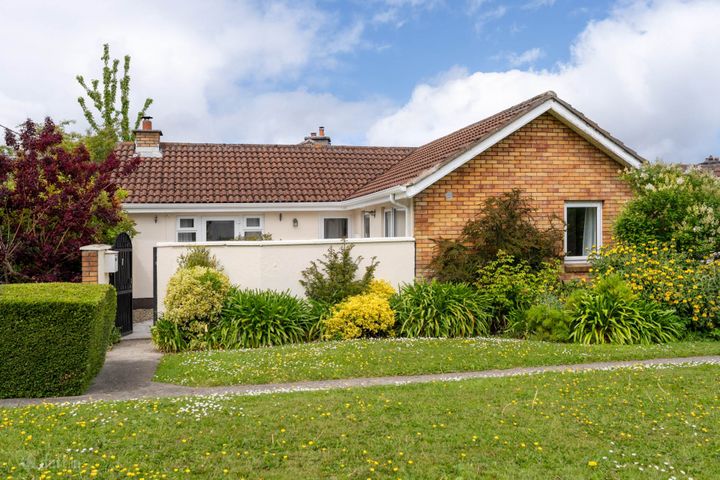 7 Rosemount Court, Rosemount Terrace, Booterstown, Co. Dublin, A94FP99