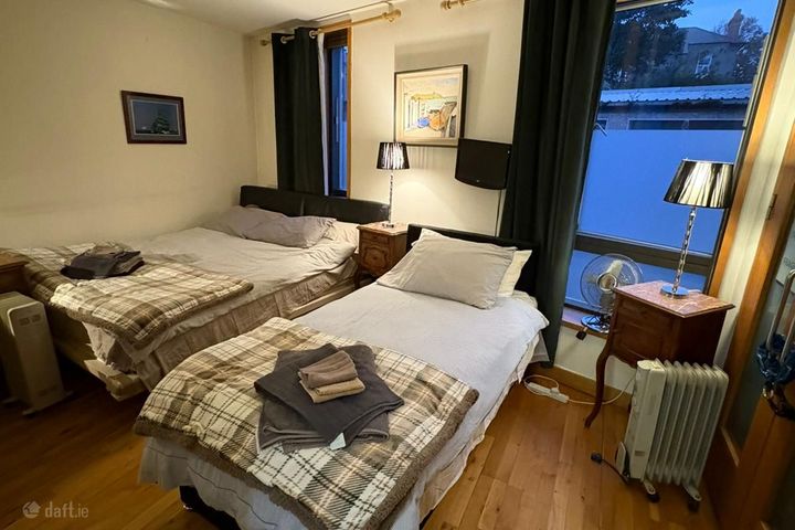 Ardoyne Mews, Pembroke Park, Ballsbridge, Dublin 4