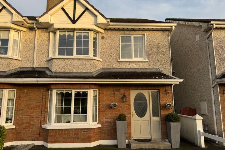 31 Westwood Grove, Clara, Co. Offaly