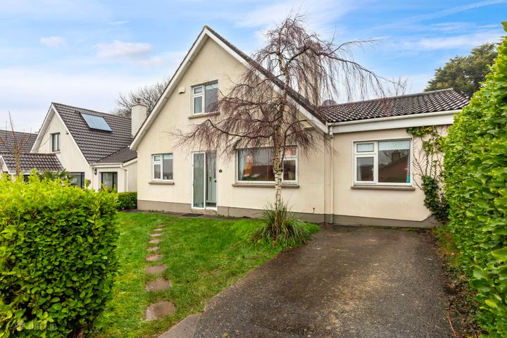 8 Riverview, New Ross, Co Wexford, Y34T021