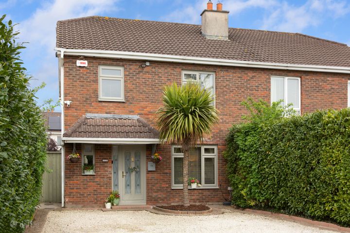 15 Rossberry Avenue, Lucan, Co. Dublin, K78Y286