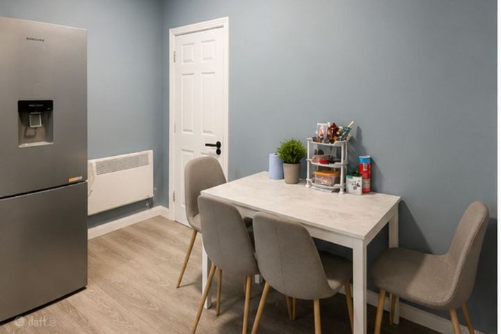 Flat 11, 67 Mountjoy Square West, Dublin 1