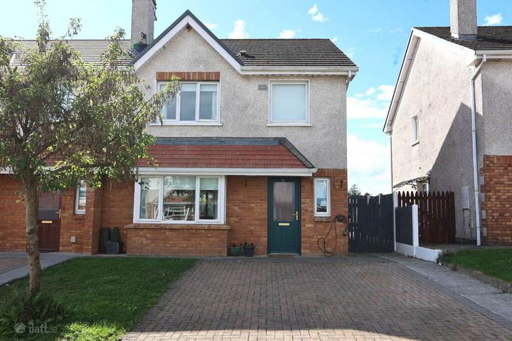 72 Glencarrick, Roscrea, Co. Tipperary, E53W620