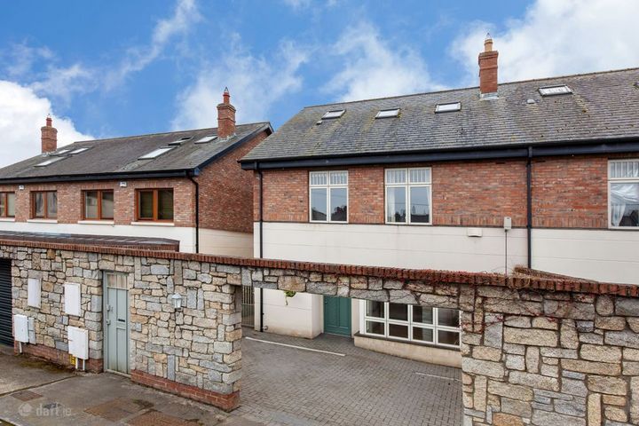 3 Castle View, Kincora Road, Clontarf, Dublin 3, D03XK58