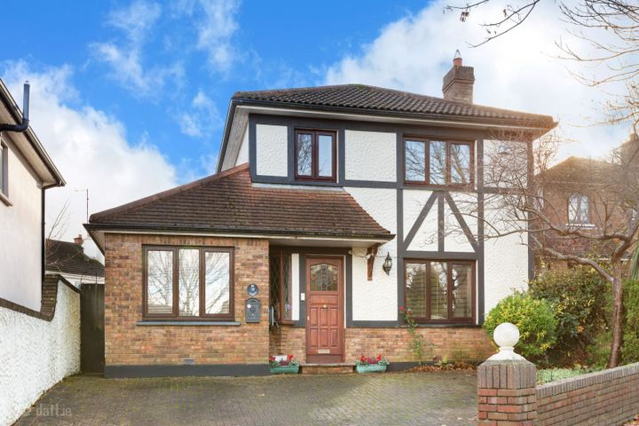 60 Foxrock Park, Foxrock, Co. Dublin, D18ED91