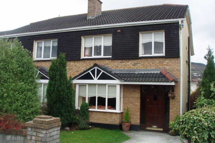 6 Sandyford Hall View, Leopardstown, Dublin 18