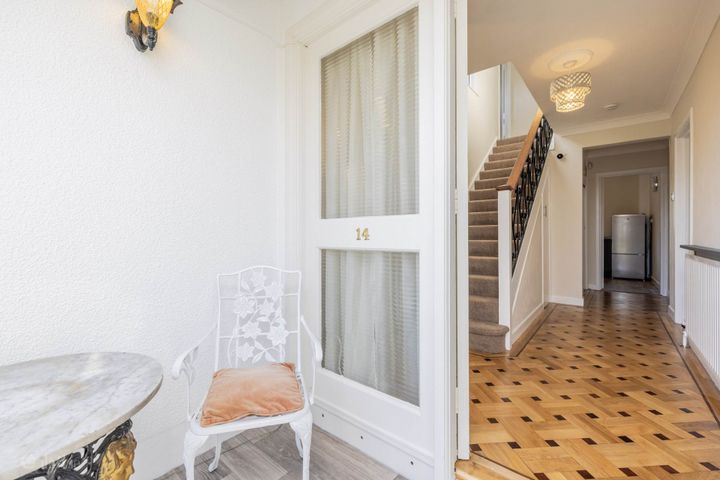 14 Sweetmount Avenue, Dundrum, Dublin 14, D14Y367 - Photo 2