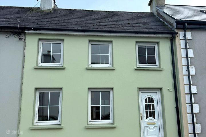 Main Street, Union Hall, Union Hall, Co. Cork, P81F500