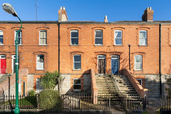 15 Grosvenor Square, Rathmines, Dublin 6, D06PW86