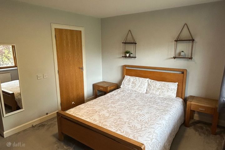 Rathborne Ave,Dublin 15, Royal Canal Park, Dublin 15