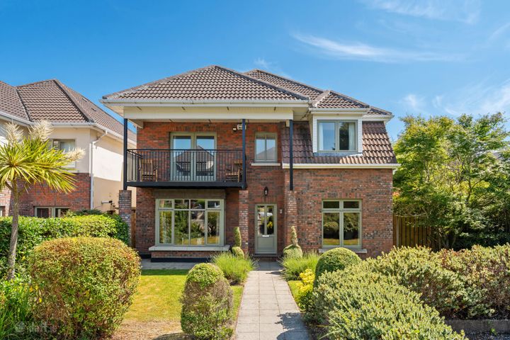 27 Cairnfort, Stepaside, Dublin 18, D18K768