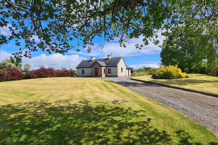Cloonfinlough, Strokestown, Tulsk, Co. Roscommon, F42ER88