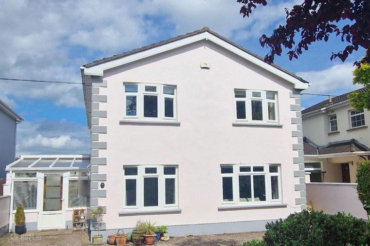 227 Ryevale Lawns, Leixlip, Co. Kildare