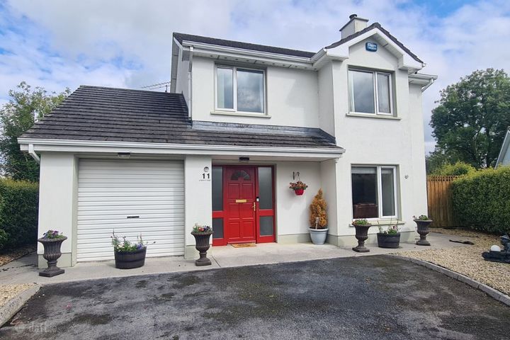11 Lisroyne Oaks, Strokestown, Strokestown, Co. Roscommon, F42R925
