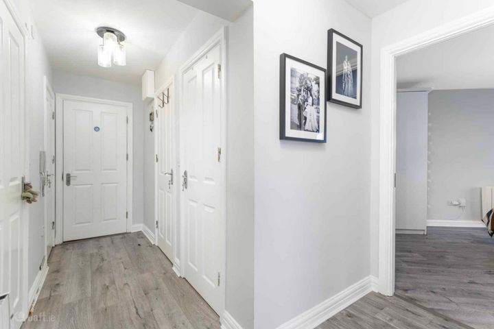 Apt. 26, Block B, Westend Gate, Tallaght, Dublin 24 - Photo 2