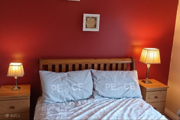 Saint Finians Park, Birr, Co. Offaly