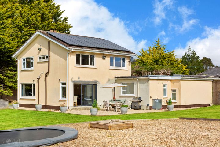 Robin Hill, Ballymana Lane, Kiltipper, Tallaght, Dublin 24, D24E7Y8