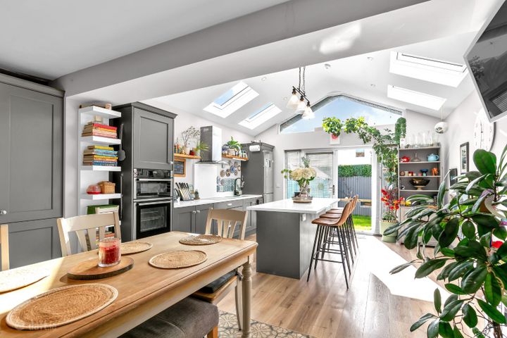 15 Moyclare Road, Dublin 13, Sutton, Dublin 13, D13R6P8