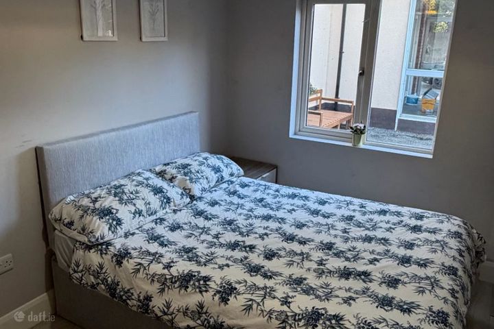 Ellensborough Rise, Kiltipper, Dublin 24