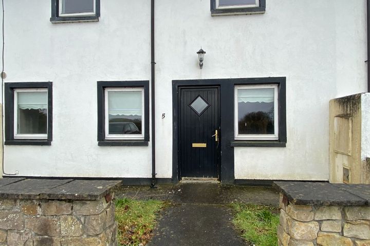 5 Cois Lene, Lake Road, Collinstown, Collinstown, Co. Westmeath