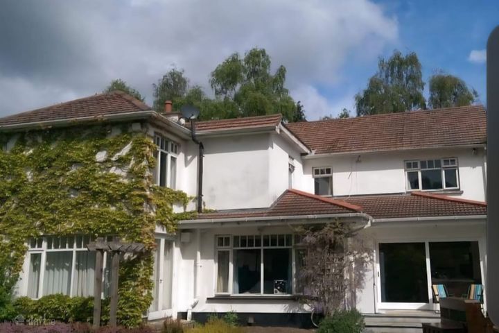 Navarone, Brennanstown Road, Dublin 18, Brennanstown