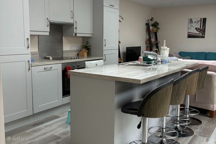 689 Lucan Road, Dublin 20, Chapelizod, Dublin 20