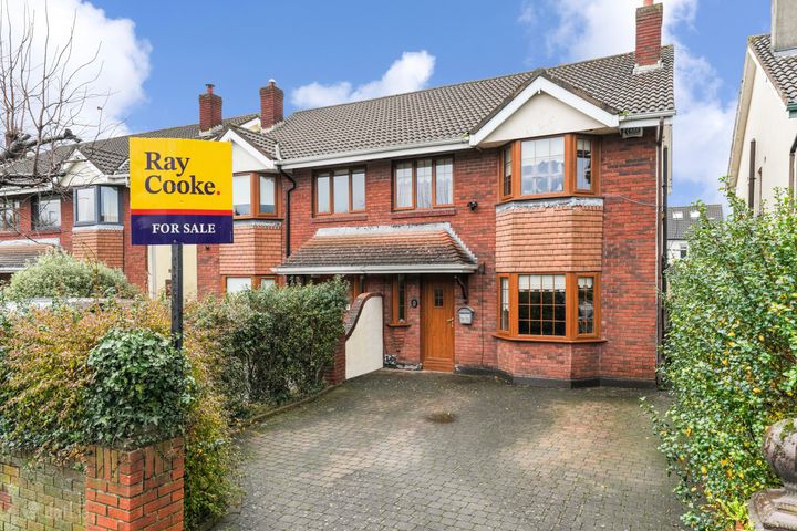 21 Orlagh Court, Knocklyon, Dublin 16