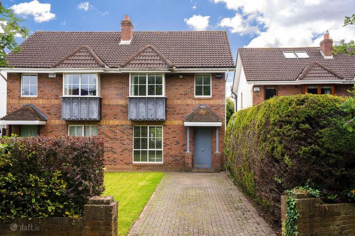 124 The Maples, Dublin 14, Clonskeagh, Dublin 14, D14YW74