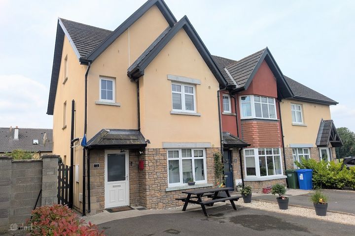 72 The Avenue, Drummin Village, Nenagh, Co Tipperary, E45HN81