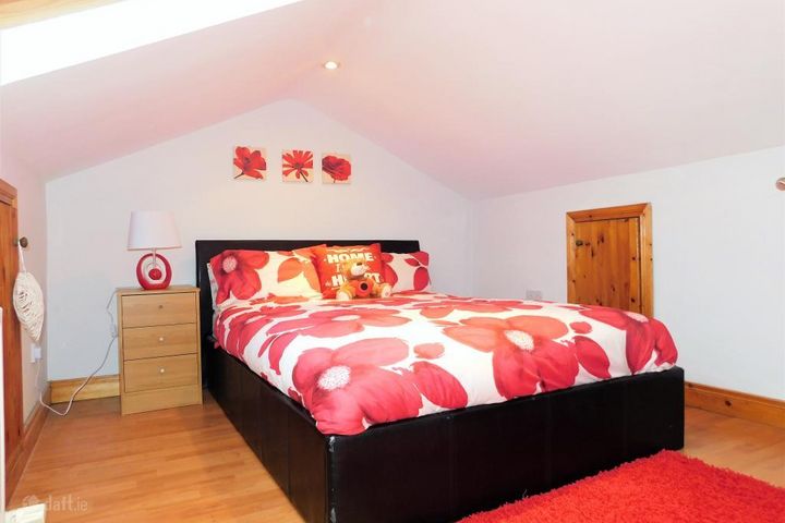 Bridgeview, Palmerstown, Co. Dublin