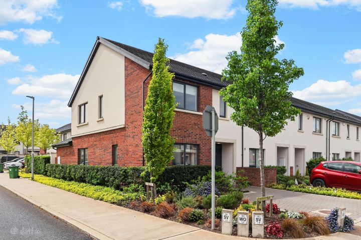 Tandy's Place, Adamstown, Lucan, Co. Dublin