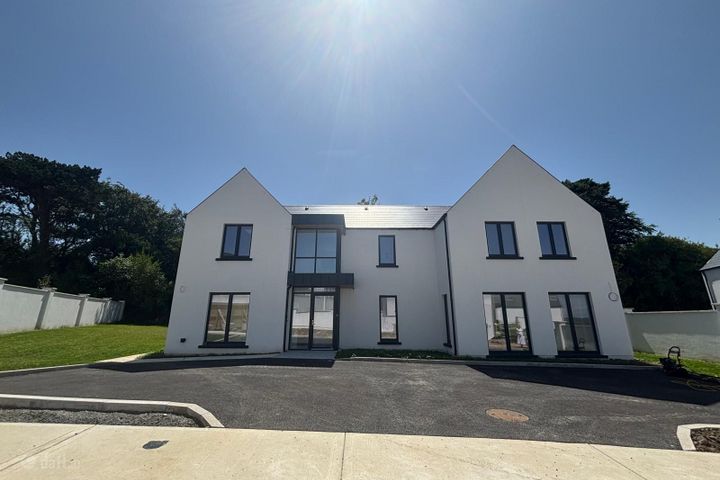 No. 6 Stronveele, Glenville Road, Wexford Town, Co. Wexford, Y35HN3Y
