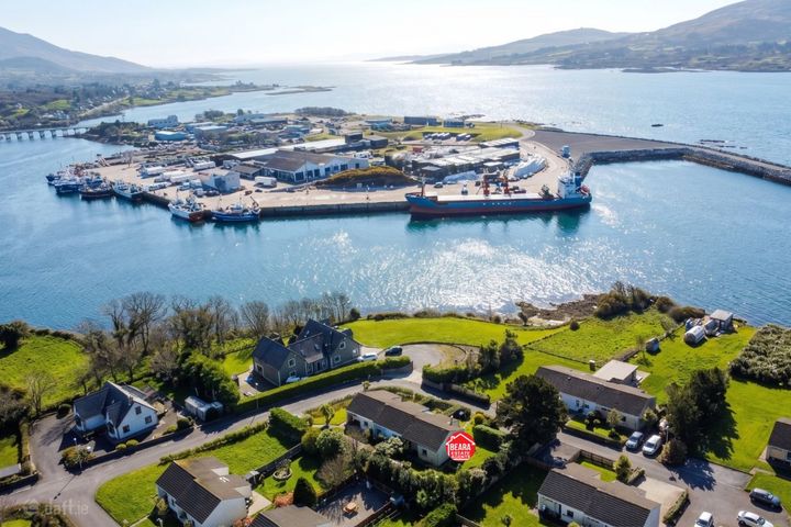34 Cametringane Point, Castletownbere, Beara, Co. Cork, P75YX21