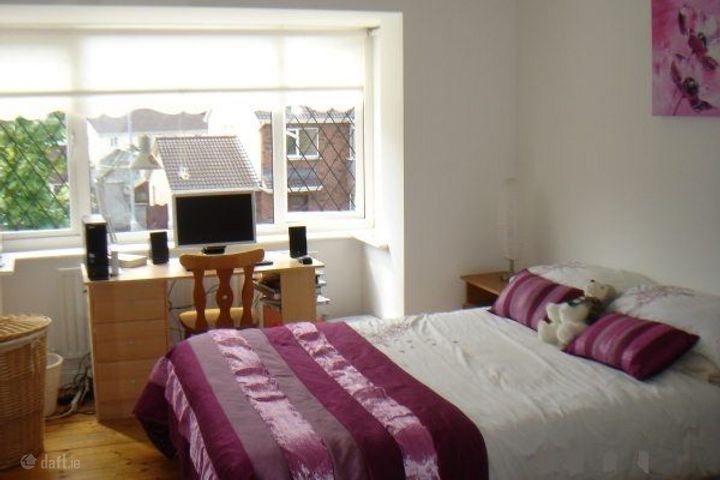 126 Curragh Birrin, Castletroy, Co. Limerick
