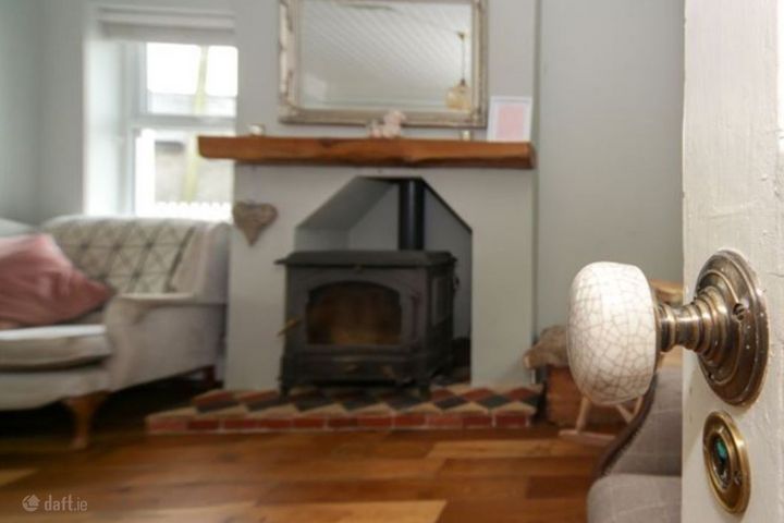 2 Metcalfe Terrace, Harpur's Lane, Portlaoise, Portlaoise, Co. Laois