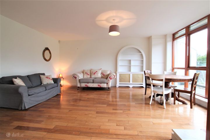 Blackthorn Hall, Blackglen Road, Sandyford, Co. Dublin